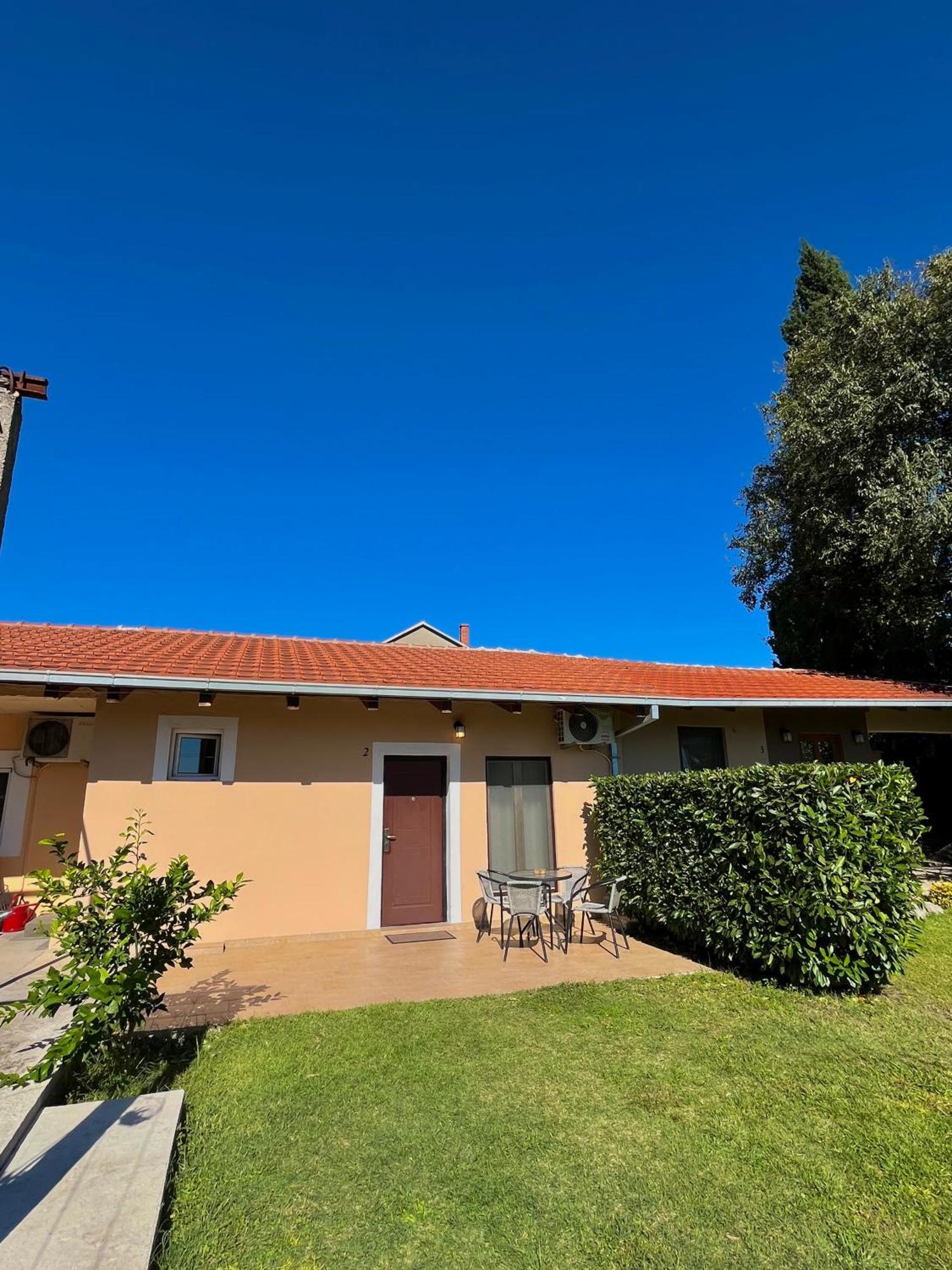 Apartman Boljevic Podgorica Esterno foto